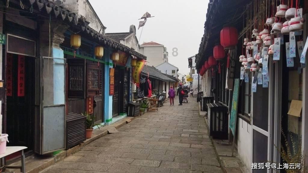 手心脚心发热，能用艾草泡脚吗游戏画面